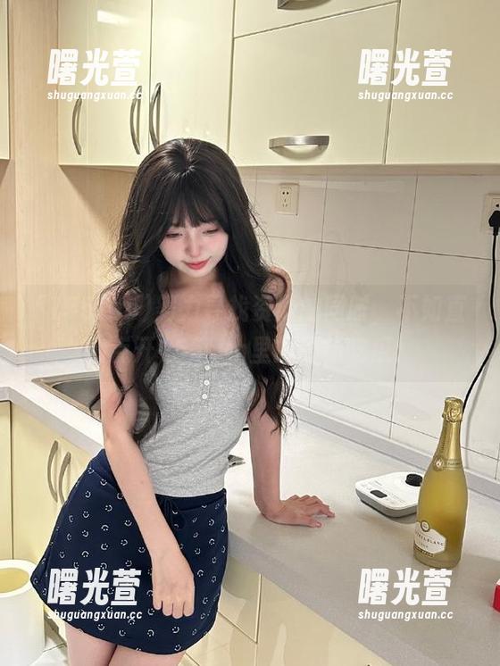 努力寻找资源的同时，不如直接点开155fun里的最新吃瓜！