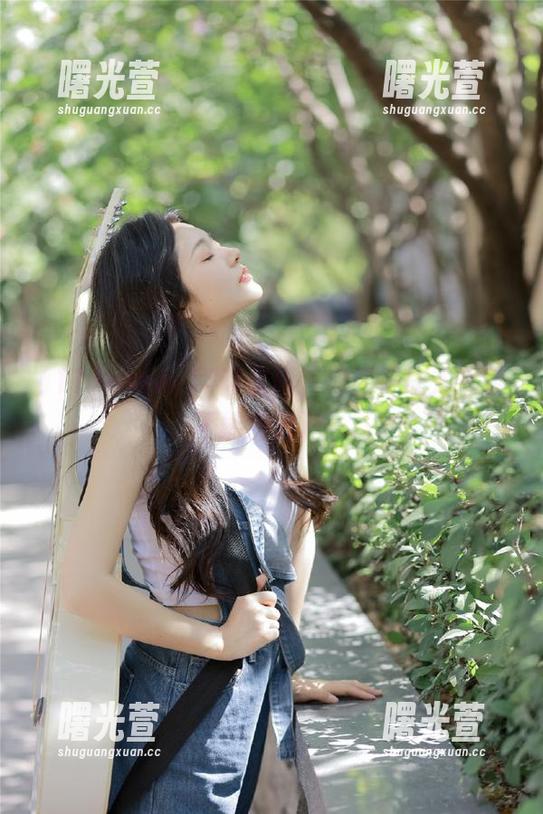 www.17苹果版，简直是让人欲罢不能的黑洞！