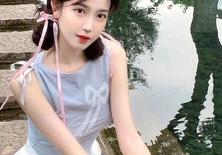 登录17c吃瓜，随时随地追踪八卦动态，注意力不要飞走哦！