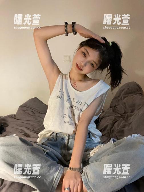 在51吃瓜首页热闹的瓜场，热门大瓜就像敲锣打鼓般躁动！
