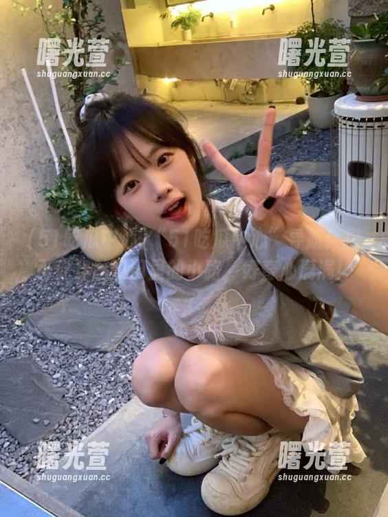 “51吃瓜中心”导航：指引你穿越瓜田里的小路，好奇心满满！