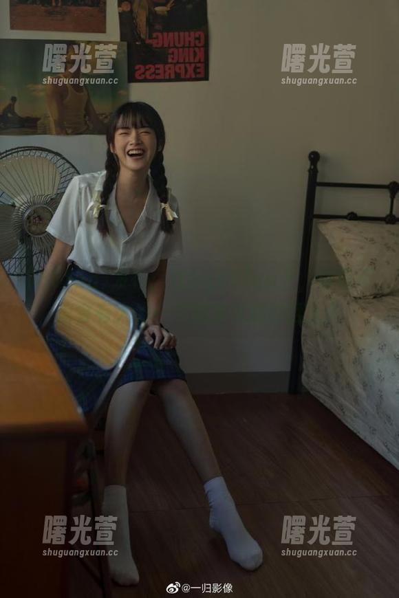 发布：在bg88fun上，你信不信会有人为一只狗穿衣服吵翻天？