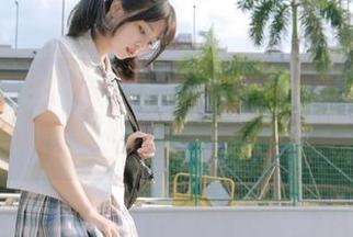 ios系统下的91cg.vom，究竟是天使还是过于好奇的恶魔？