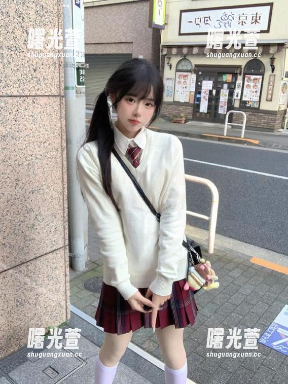 在cggolive，网址比瓜还香，来试试你的嘴巴吧！