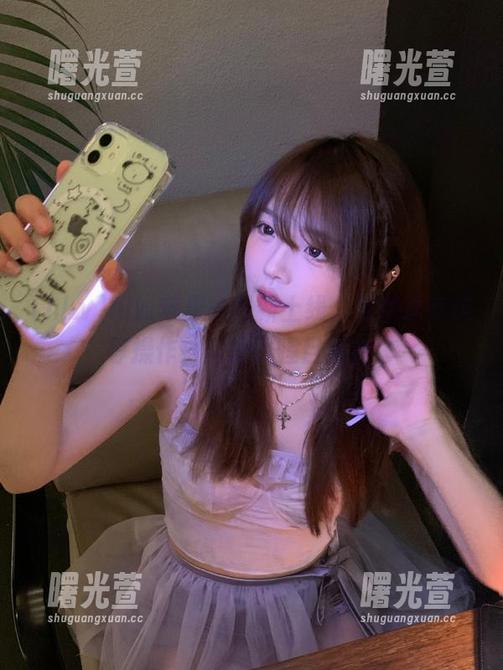 hlw苹果版最新上线，居然还有这等操作，真让人瞠目结舌！