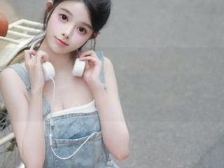 在hlw，最新的瓜总是让人欲罢不能，要我讨论一整天