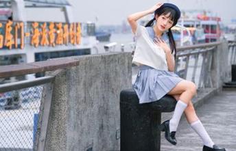 不知不觉在线溜进“www.17@”，一场吃瓜的冲浪之旅开始了！