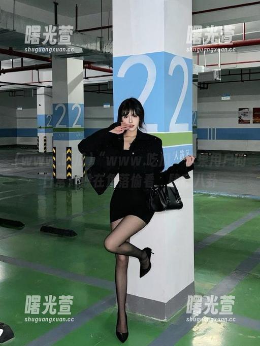 “www.吃瓜”苹果用户的日常：躲在角落偷看，肆意八卦