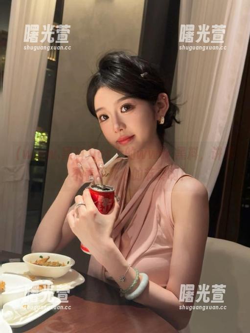 ios上的www.黑料，讲真，不看不死心的节奏啊！