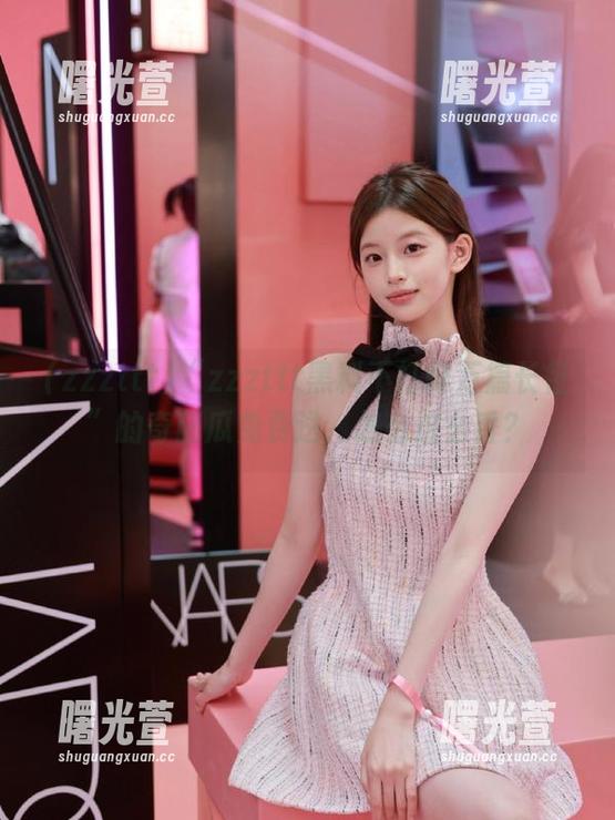 “zzzttt黑料不打烊万篇长征”的奇葩瓜免费送，怎么这么香？