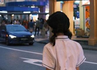 今日吃瓜，网站上的大瓜更新速度真让人浮想联翩啊