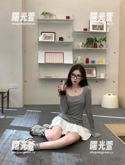 吃瓜网网页今日精选，热门大瓜简直一个比一个更离谱，哈哈哈！