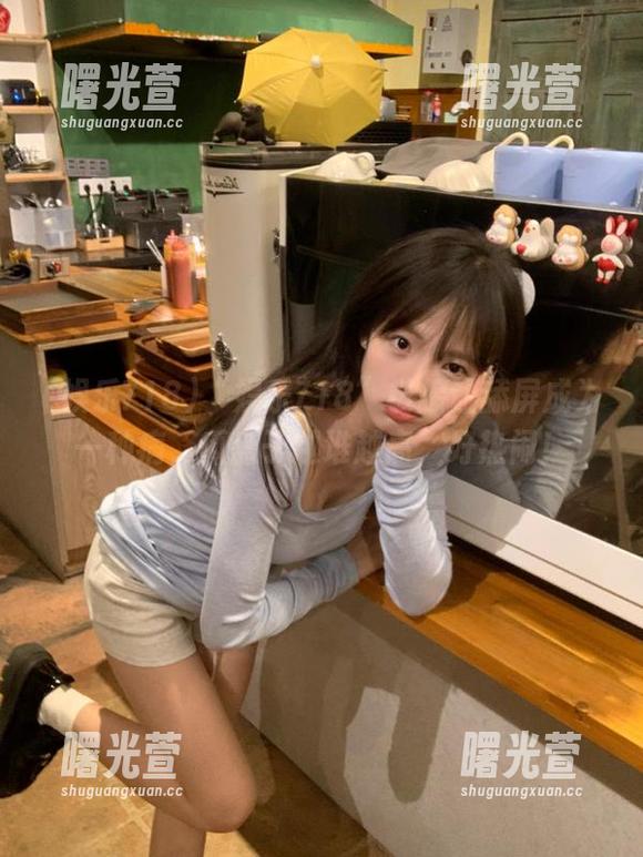 “娱乐718”链接让舔屏成为一种病，瓜盘子越堆越高，好热闹！