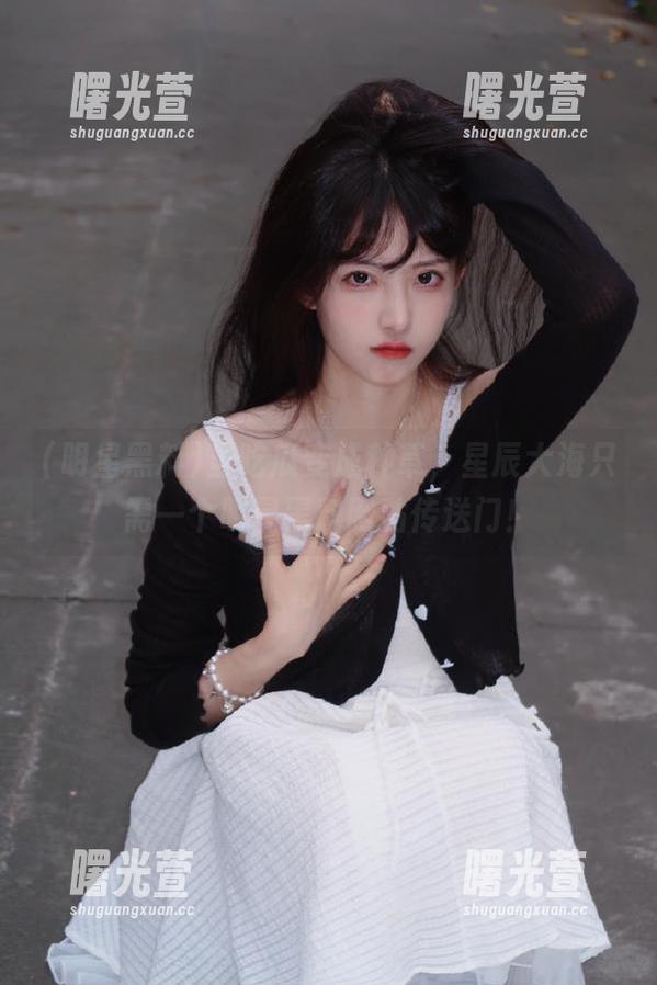 当吃瓜变成种草，星辰大海只需一个明星黑料网站传送门！