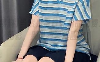 当然是每日黑料的免费戏码更精彩，别说我没提醒你！