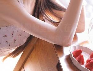 视频里的人在黑料m200放飞自我，就问你敢不敢看！