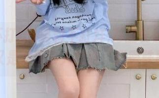 黑料不打烊,万里长征首页：这次又是那位艺人的新“甜蜜轶事”。