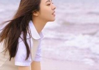 黑料不打烊的2025苹果网址入口上线，观看后心情是又郁闷又好奇，果然吸引眼球。