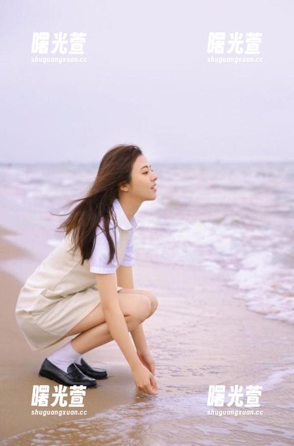 黑料不打烊的2025苹果网址入口上线，观看后心情是又郁闷又好奇，果然吸引眼球。