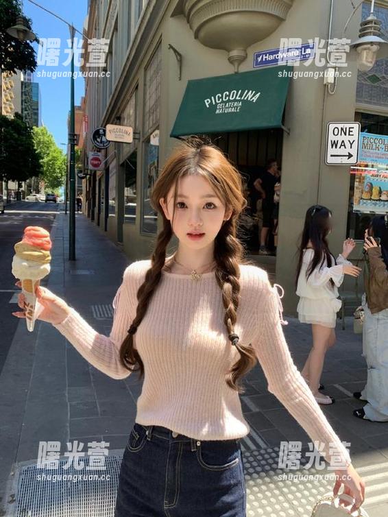 从小清新到渣男圈，看看“91黑料不打烊”导航的反差，我的内心在翻滚。