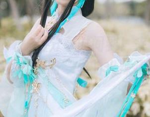 分享时间到！来看看“黑料女神攻略”里的火辣花边