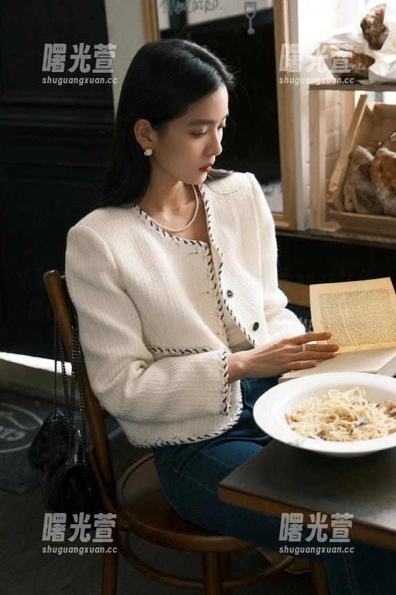 你敢从黑料正能量zzzttt传送门里出来吗？确保你不是个无聊份子！