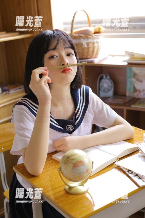 黑料社官网，白月光在线，谁能抵抗这样的吸引力？