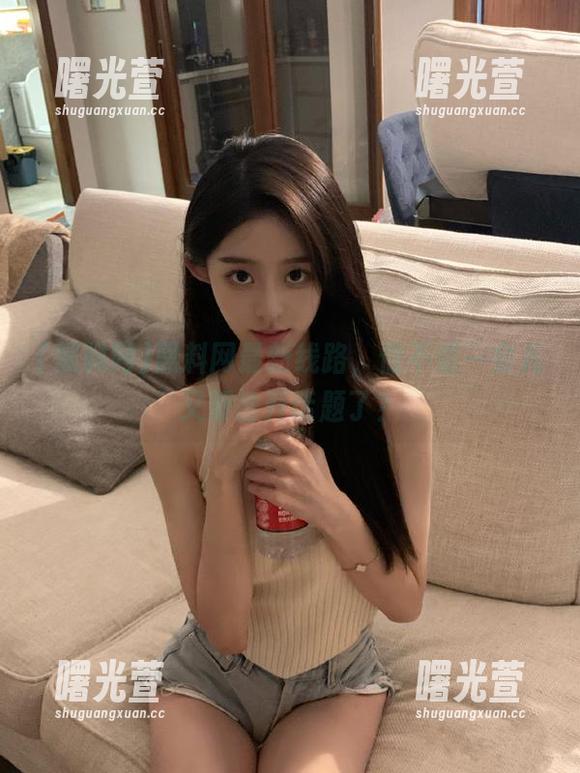 黑料网最新线路，信不信一会儿又要岔开话题了？