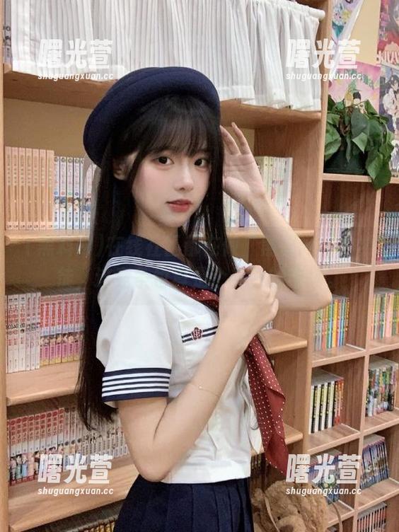 在线社区都在做“黑料网”的学徒，这竞争也真是个神奇的市场。